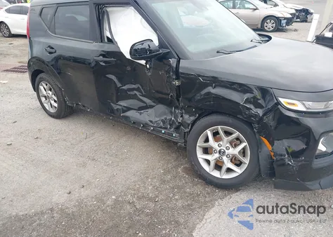 2020 Kia Soul S z USA, uszkodzony, nr VIN KNDJ23AU8L7003256